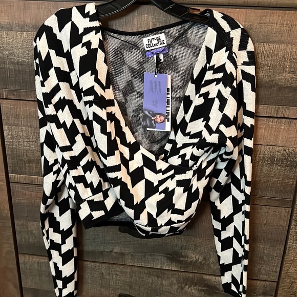 Future Collective knit blouse - Picture 1 of 5